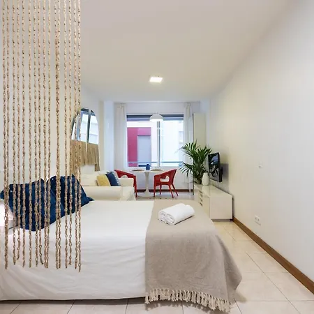 Estudio Canteras I Appartement